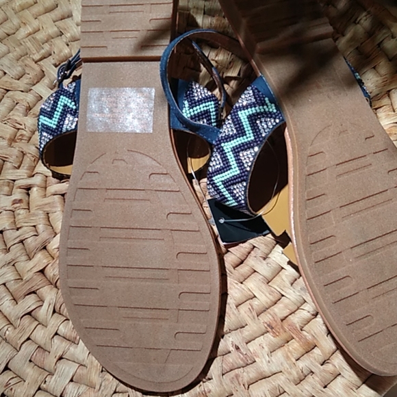 LAST ONE!!! Mixit sandals - Picture 4 of 5